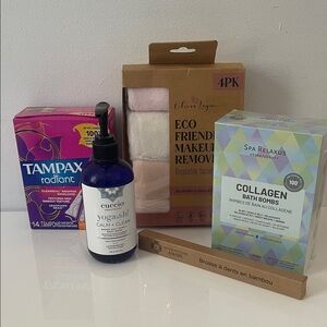 Yogahhh! Calm + Clean Epsom Salt Hand and Body Wash - Blue (yogahhhh is opened)